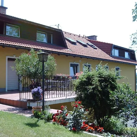 Kremsbrucker * Klagenfurt am Woerthersee